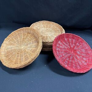 Vtg Wicker Paper Plate Holders Beige and Red Lot of 15 Picnic Summer